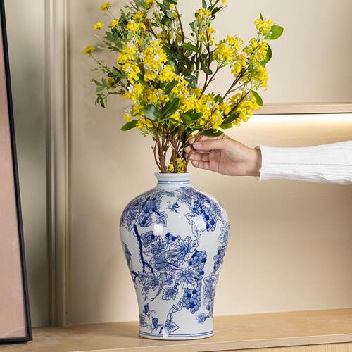 福满年丰陶瓷花瓶客厅复古青花瓷玄关开运摆件纯手工轻奢花瓶