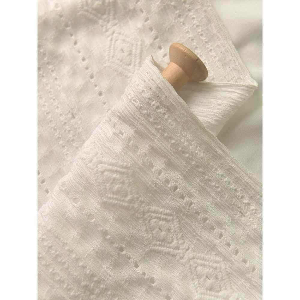 米白菱格条纹聚酯纤维布料 上衣长裙汉服旗袍桌布手工diy窗帘面料