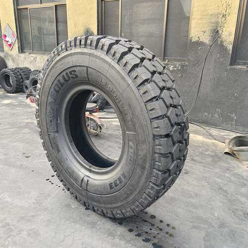 1600R29轮胎 445/95R29重型宽体车矿山自卸车全钢丝工程机械轮胎