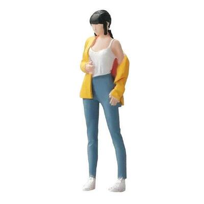 1:64 Scale Girl Figure e Scene Movie Character Mini Doll