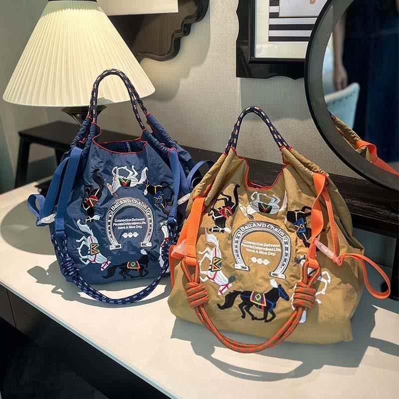日系ball chain环保袋刺绣新款万里马尼龙斜跨单肩包购物袋大容量