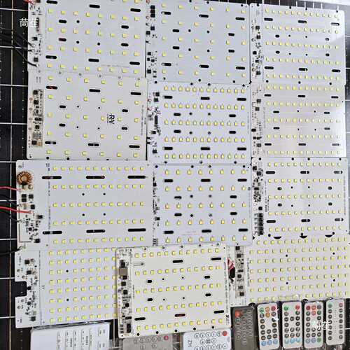 太阳能路灯一体化LED灯板3.2伏12伏灯芯6-18-24伏光伏遥控免保护