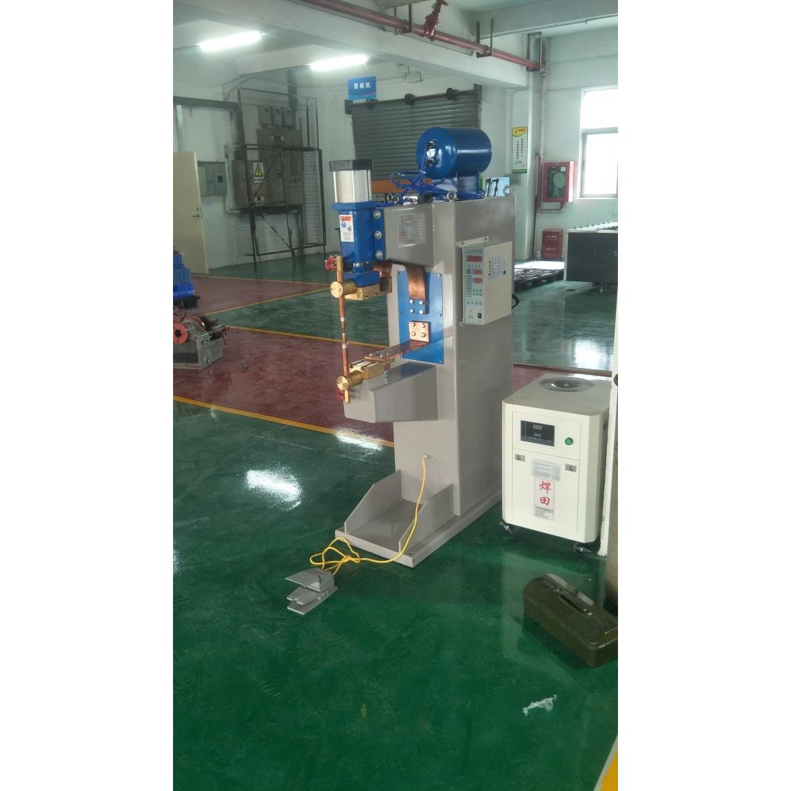 固定式中频点焊机，立体碰焊焊机，欢迎咨询焊接工艺