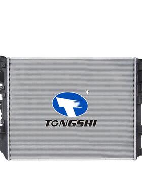 实力厂家直销Ram2500大喇叭小汽车散热器，水箱68232750AB