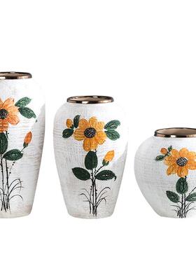 北欧手绘向日葵陶瓷花瓶摆件白色抽象花瓶客厅饰品插干花花器家居
