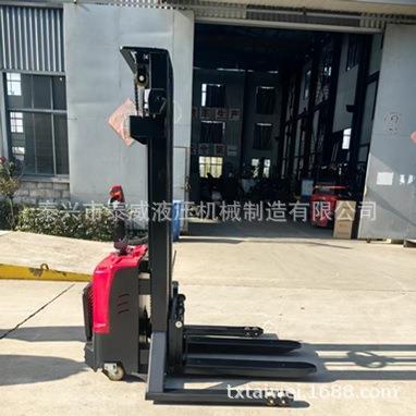 江苏全电动电子秤堆高车1.5吨米