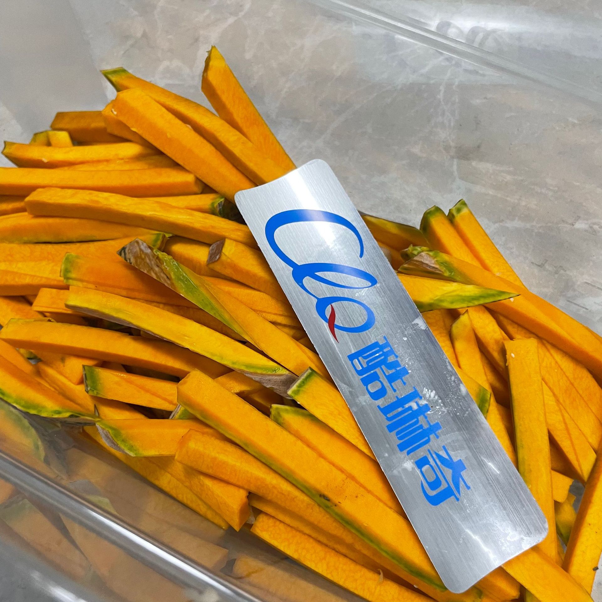 阳江南瓜条机 黄芯南瓜切条机全不锈钢电动商用红薯薯条切条机