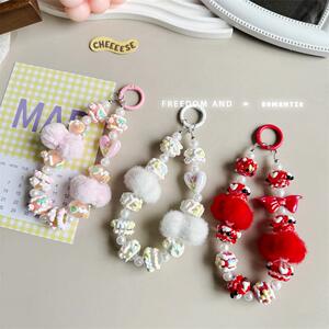 新款秋冬毛球手机链秋冬款手绘珠串包包手机壳挂饰耳机包服装配饰