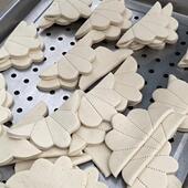 多功能荷叶饼成型机全自动荷叶饼机商用仿手工布袋馍机面坯成型机