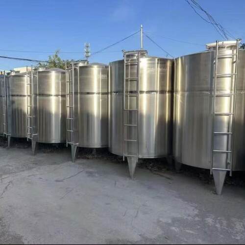 304不锈钢储罐立式10吨卧立式不锈钢储油罐化工非标不锈钢反应罐