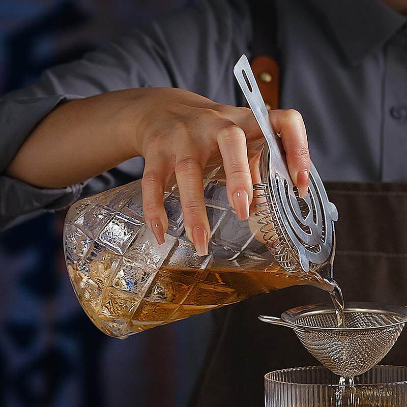 加厚玻璃搅拌杯刻花调酒杯子透明倒酒杯器酒吧调酒容器鸡尾酒工具