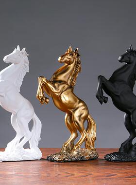 直销新款腾空马家居马到成功摆件玄关创意办公桌树脂工艺骏马装饰