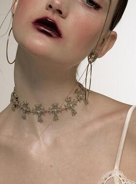 项圈锁骨炼巴洛克风百搭十字架短款颈炼项炼