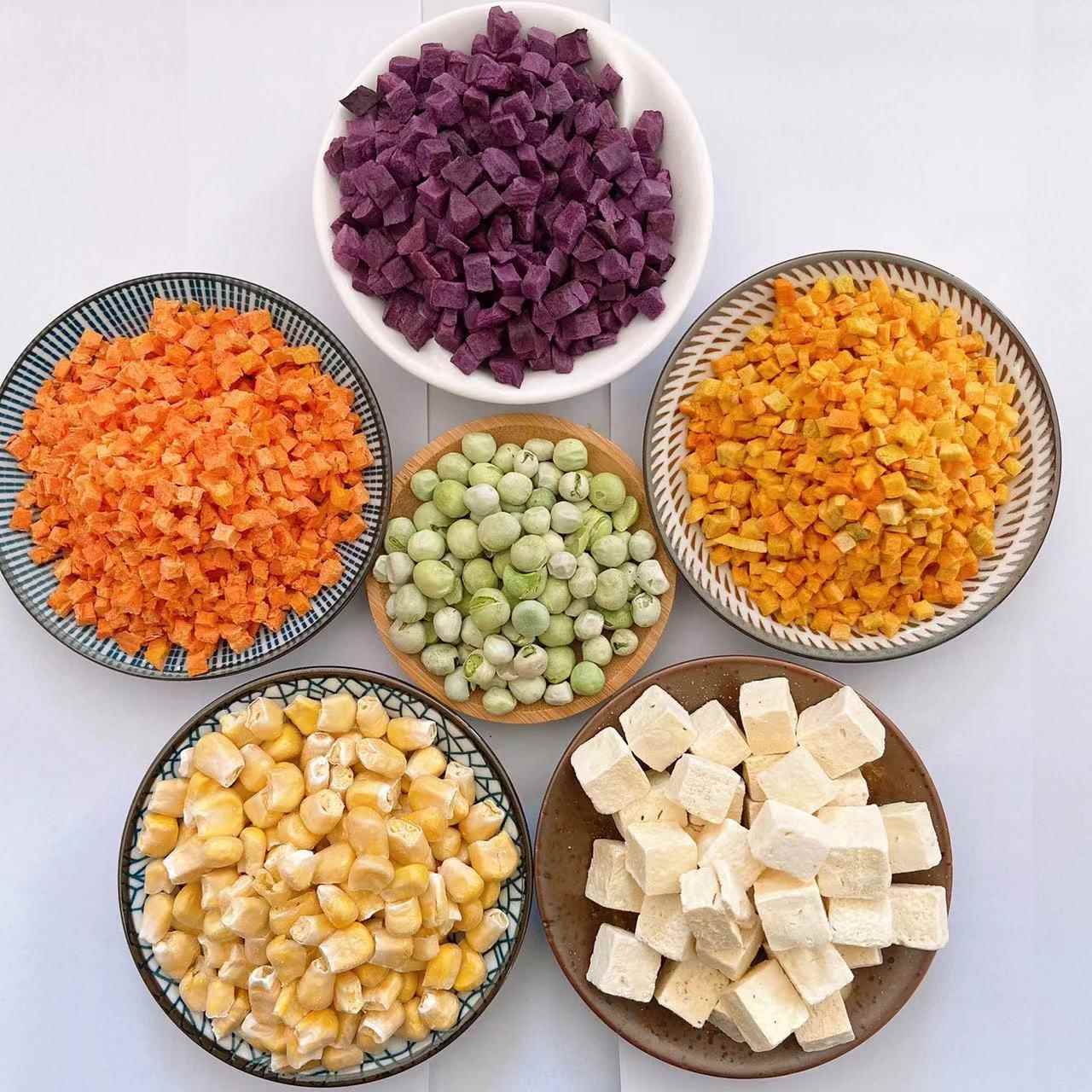 冻干紫薯粒豌豆粒南瓜粒胡萝卜粒豆腐粒玉米粒食品级冻干果蔬脆