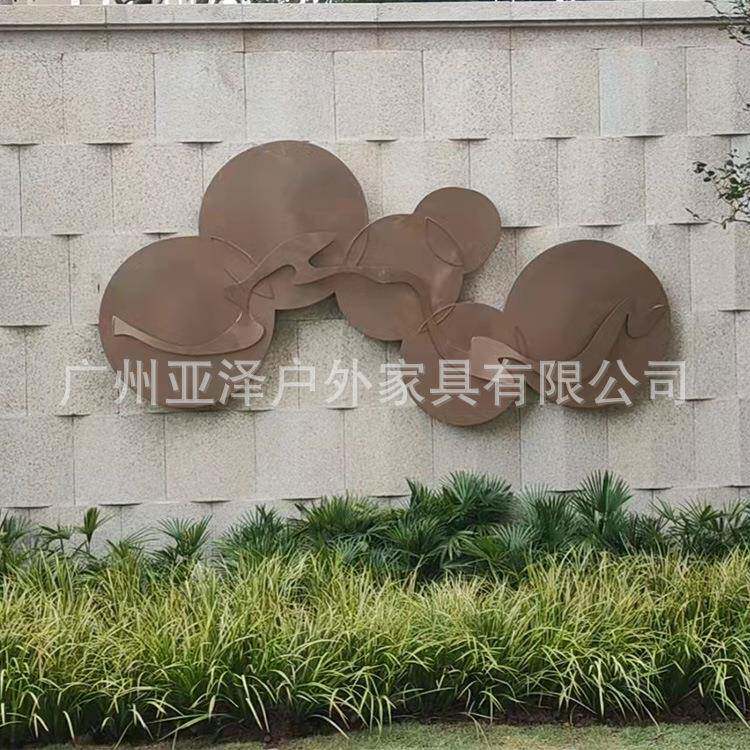 厂家供应水池景墙不锈钢小品雕塑艺术景观仿真山形不锈钢背景墙