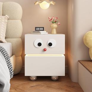 全实木奶油风床头柜带灯迷你可爱创意小户型儿童房卧室床边柜子