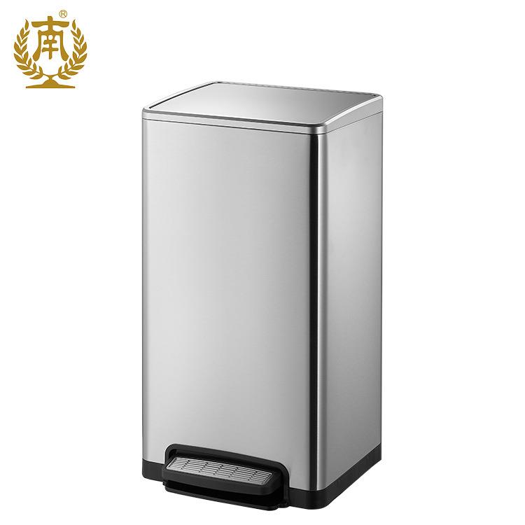广州南方SJ50-F01不锈钢脚踏桶50L商用家用厨房酒店环境垃圾桶