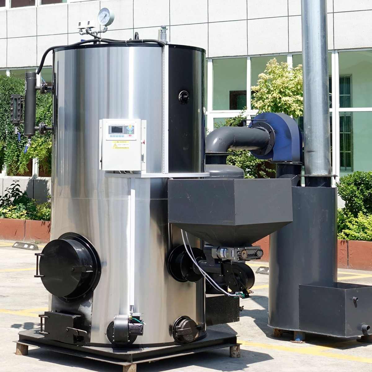 厂家商用蒸汽锅炉 1T立式燃气燃生物质颗粒蒸汽发生器燃油蒸发器