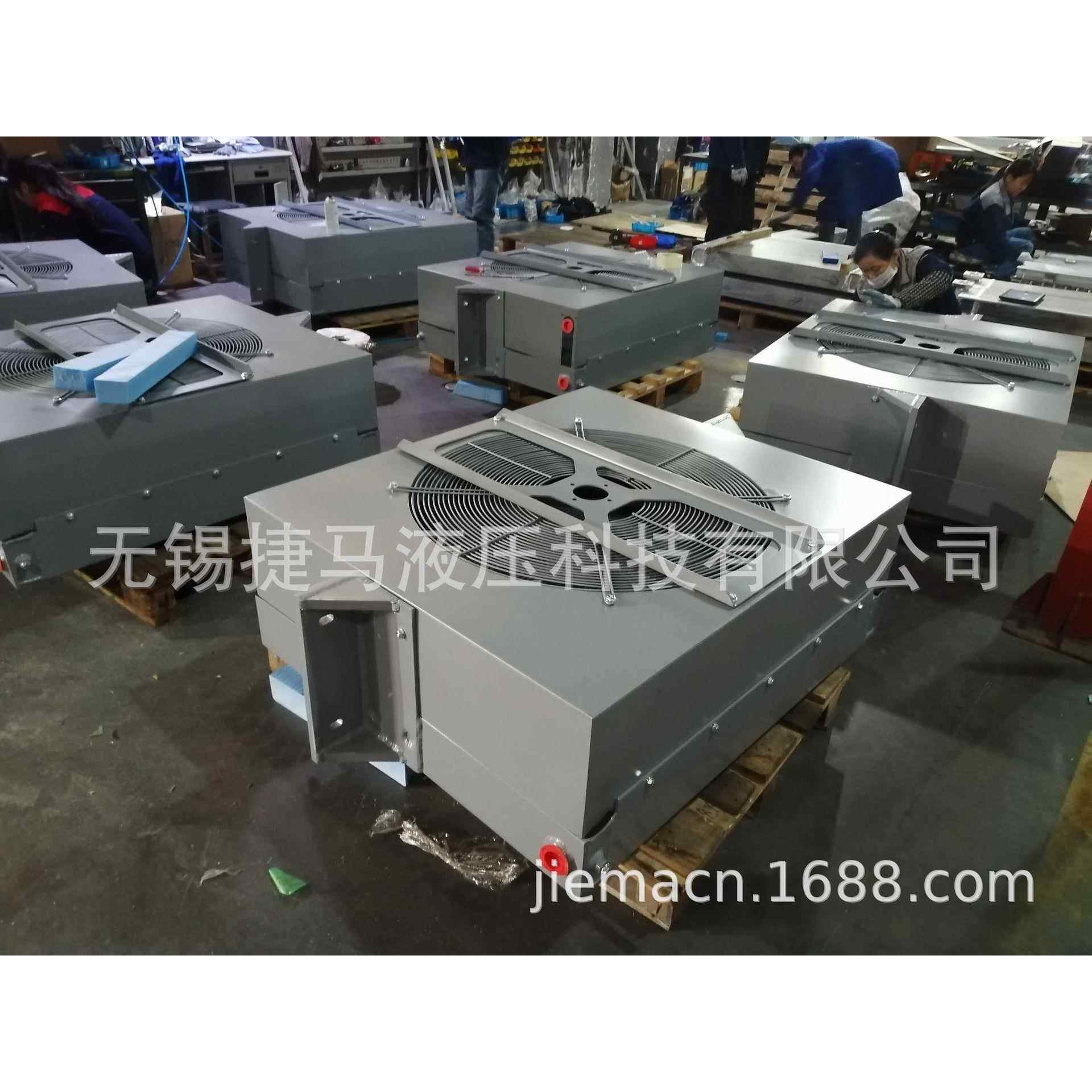 冷却器 厂家供应 板翅式风冷却器 油冷却器 机车用发动机冷却器 - 实物图