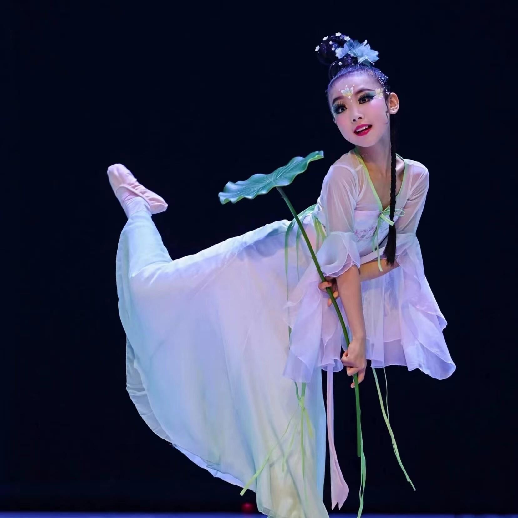 六一原创古典舞采莲儿童舞衣飘逸舞台演出服女童长裙表演服纱衣
