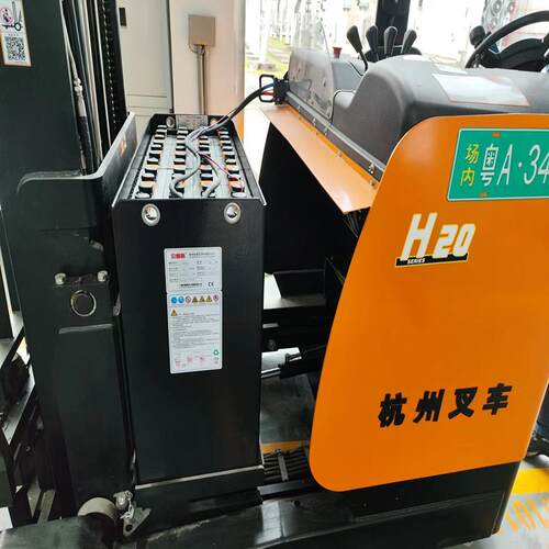 支持安装5PzS700铅酸牵引电池 永恒力平衡重叉车电瓶24V700Ah出口