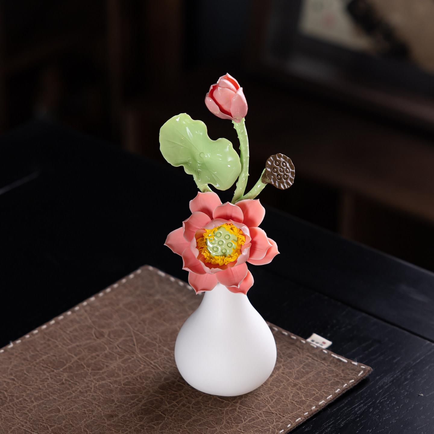 手工捏花陶瓷莲花花瓶仿真荷花摆件家居装饰创意礼物白色花瓶供佛