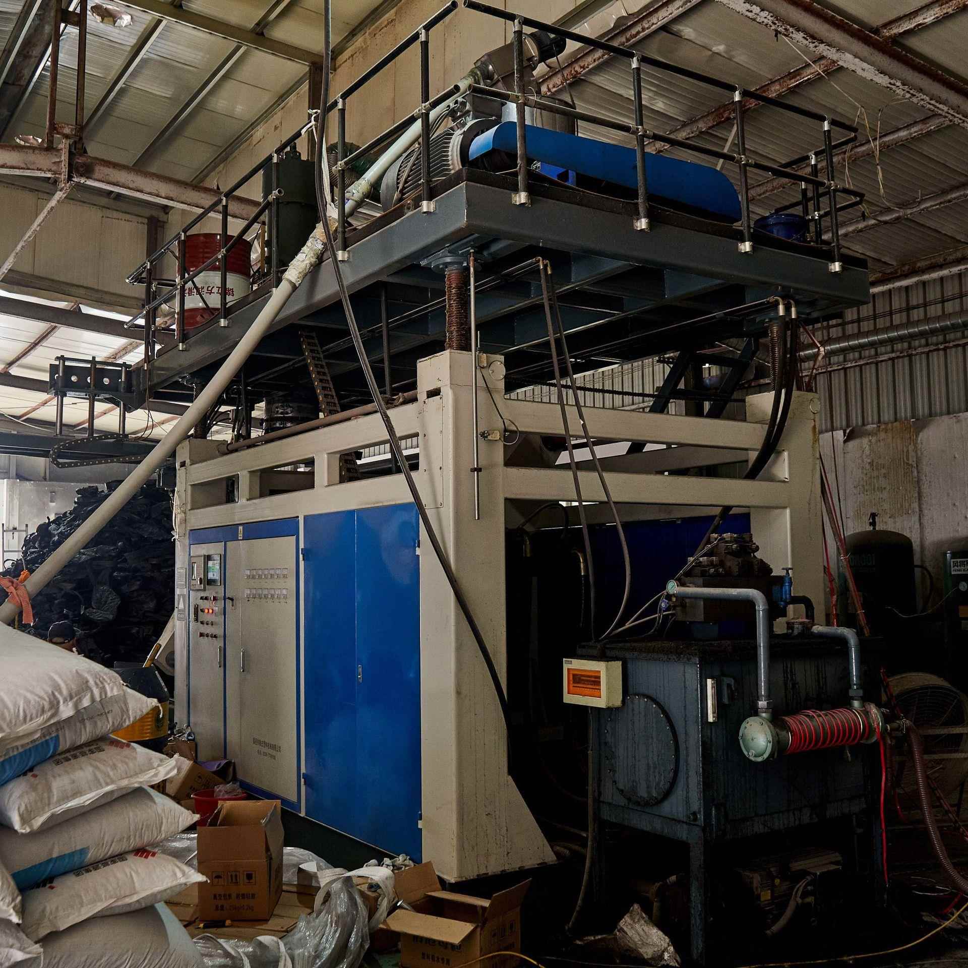 吹塑电力桶防撞桶高速公铁路路反光警AIS示路杆防撞墩注水注沙围