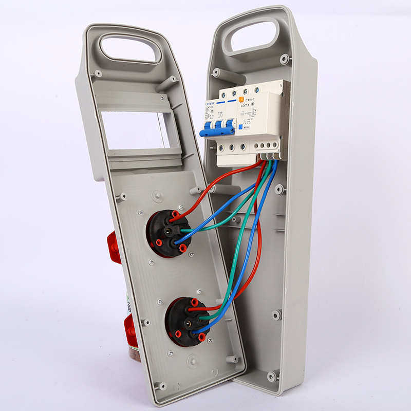 2*380V两位两工业 手提式移动配电箱 室外防雨带漏电保护器,电子/电工,配电控制柜/控制箱,淘宝优惠券,粉丝福利购,淘宝优惠卷