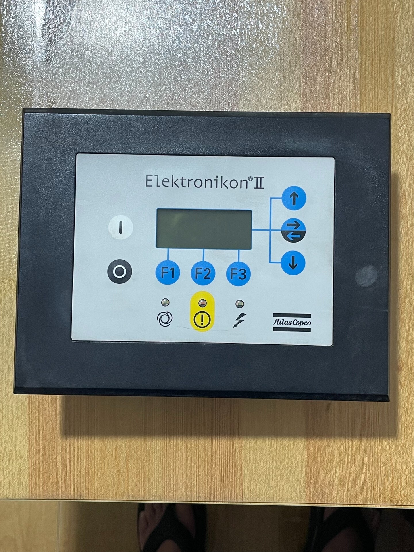 阿特拉斯控制器 1900071001 拆机包好，实物拍摄。