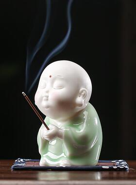 高档创意中陶摆件式家用线薰炉沙香弥瓷小和尚香插香器托盘檀香座