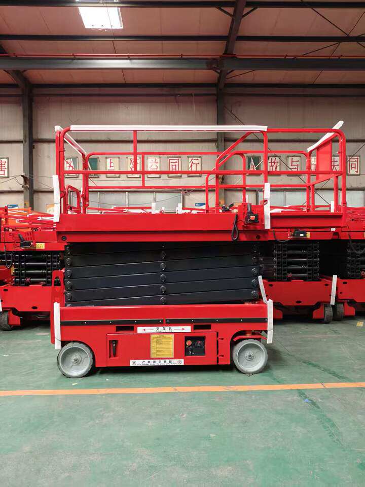 3月25日济南2025年全新12米升降机载重500KG（详细请看配置参数）网络拍卖公告