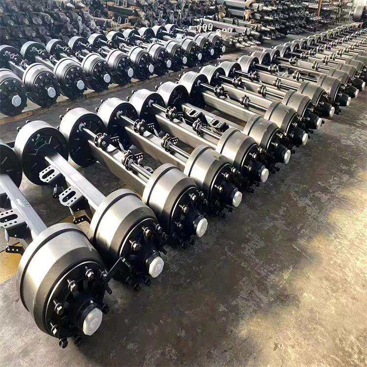 挂车桥后桥13T车桥轻量化车桥总成美式车轴挂车轴可接外贸