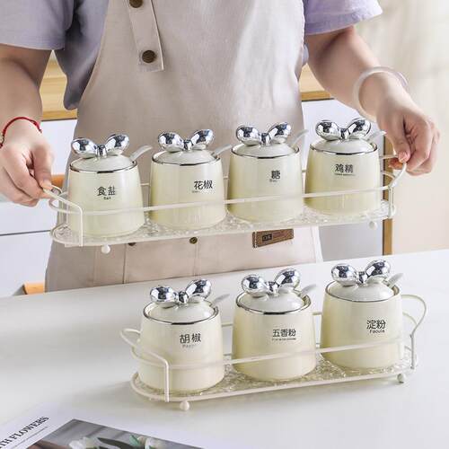 轻奢新款调味罐调料盒套装家用佐料瓶罐收纳盒厨房陶瓷盐罐辣椒罐