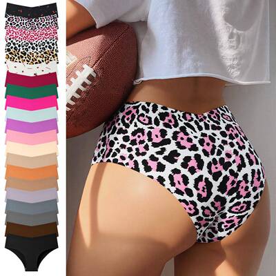 12 Pieces Seamless Color Women Fashionable Underwear