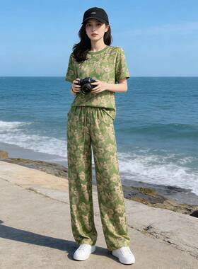 巨好看的2026年夏季套装女绿色花朵短袖T恤阔腿裤两件套时尚休闲