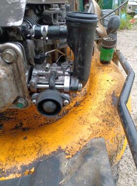 川崎汽油草坪机配件FJ180V CJ179化油器  179cc 国产件