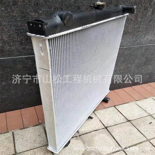力士德65 130 200-8挖掘机水箱 油散 中冷散热器总成凝结器配件