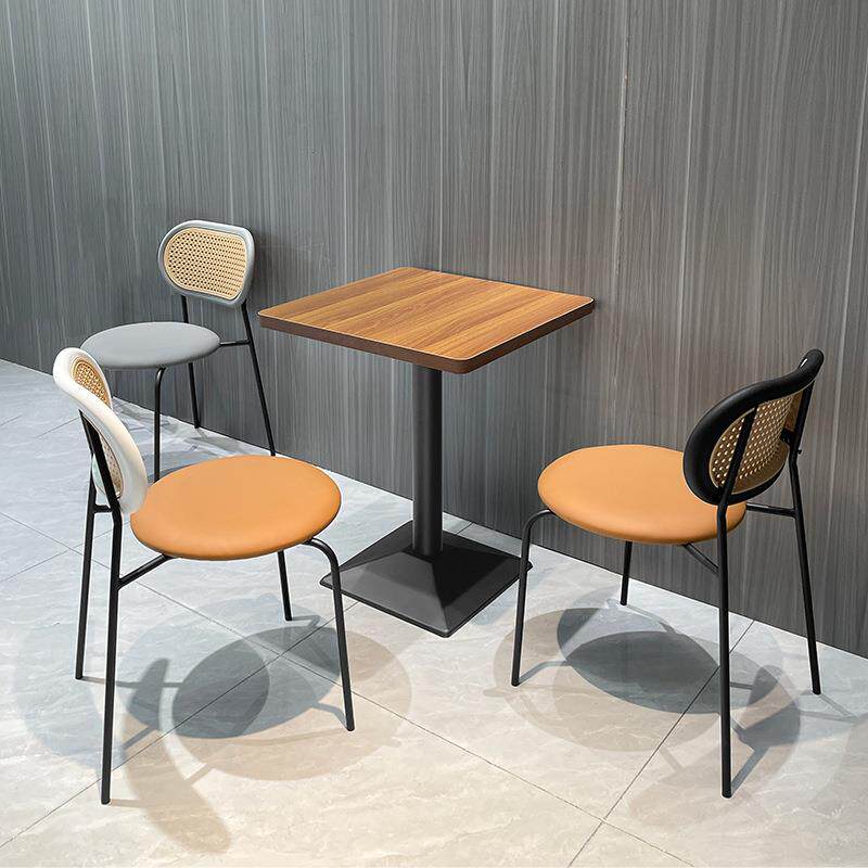 新款网红工业风奶茶店咖啡厅餐桌胡桃木纹桌快餐甜品店桌子皮革椅