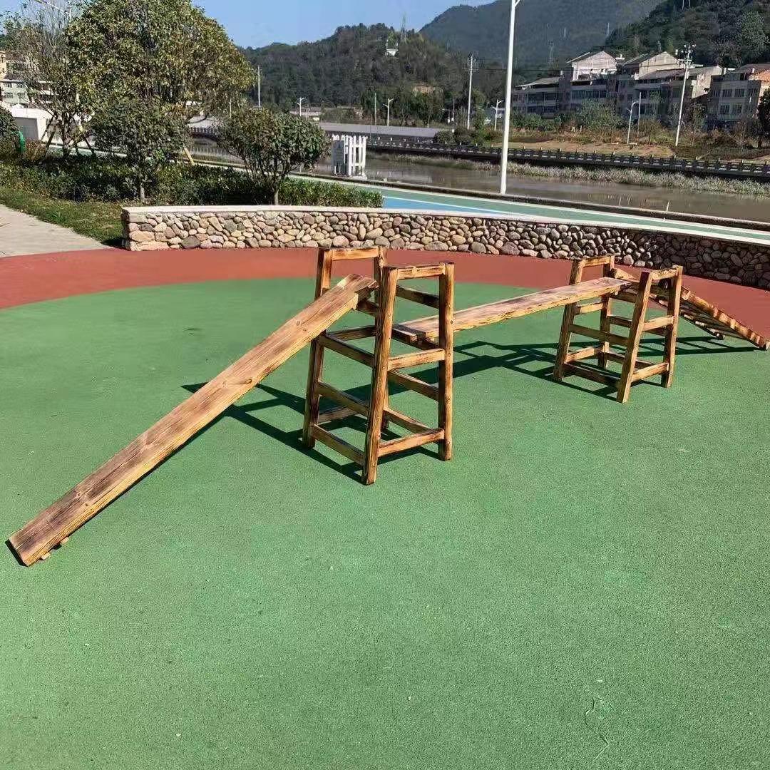 幼儿园户外碳化木攀爬架感统训练16件安吉儿童木质游戏体能平衡板
