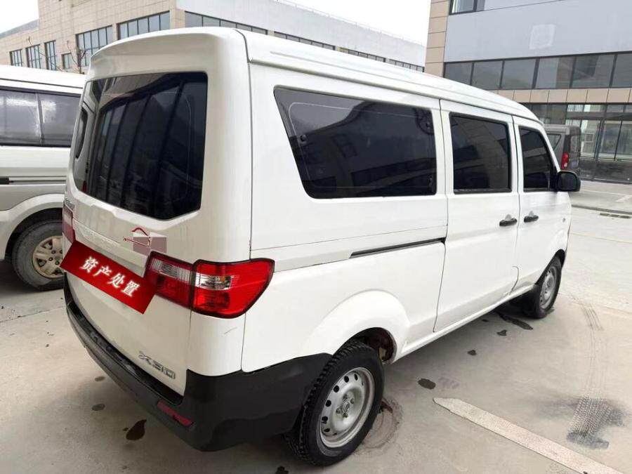 4月14日周口市23年上牌金杯海狮小型面包车一手户非营运无报废年限正常过户网络拍卖公告