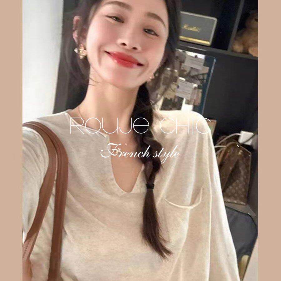 法国rouje chic春季麻杏色V领薄款防晒t恤女法式轻薄针织冰丝上衣