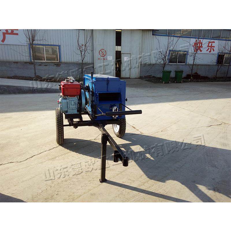 自走式甘蔗剥叶机 牵引式甘蔗脱叶机 福建广东地区自走式甘蔗剥叶