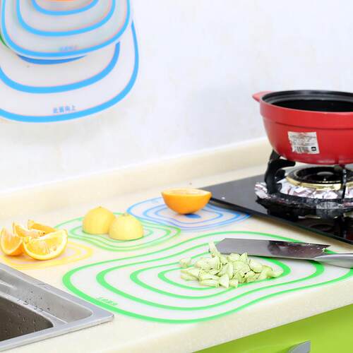 Frosted Transparent Categorized Cutting Board and Rolling Pi