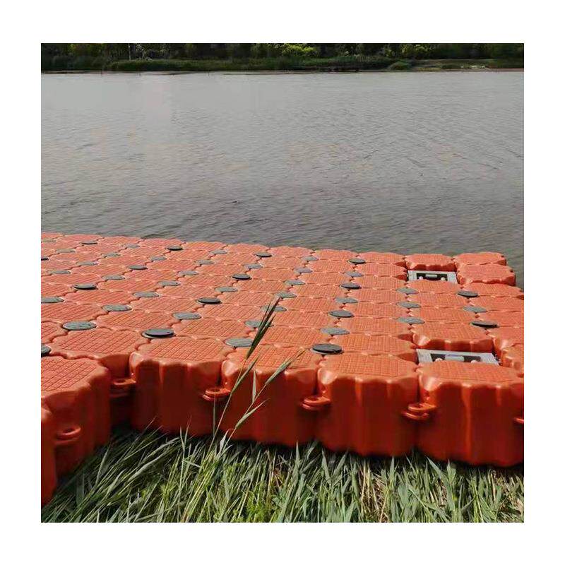 水上钓鱼浮桶游艺设施浮台聚乙炳烯码头水上浮筒塑料泊位浮筒浮桥