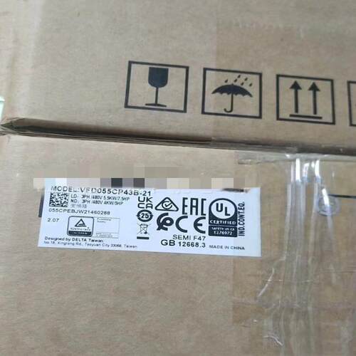 变频器VFD055CP4B-21