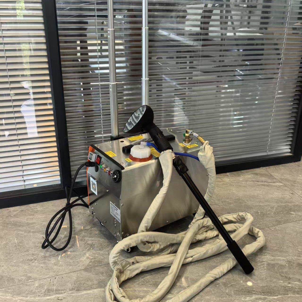 艾斯迪拉杆式自带水箱全自动锅炉窗帘店专用挂烫机窗帘挂烫大功率