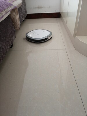 科沃斯DK35扫地机器人与DG800扫地机器人哪个好，功能区别在哪里？价格多少？