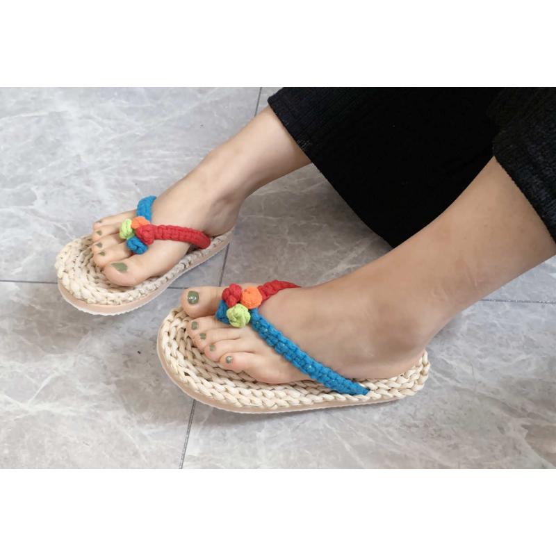 玉米皮编织草鞋彩色可爱儿童女士毛球人字拖夏季拍摄道具沙滩鞋