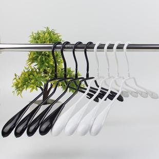 浸塑防滑衣架衣撑勺形无痕衣挂白色衣架服装 包邮 店衣 10个 2025新款