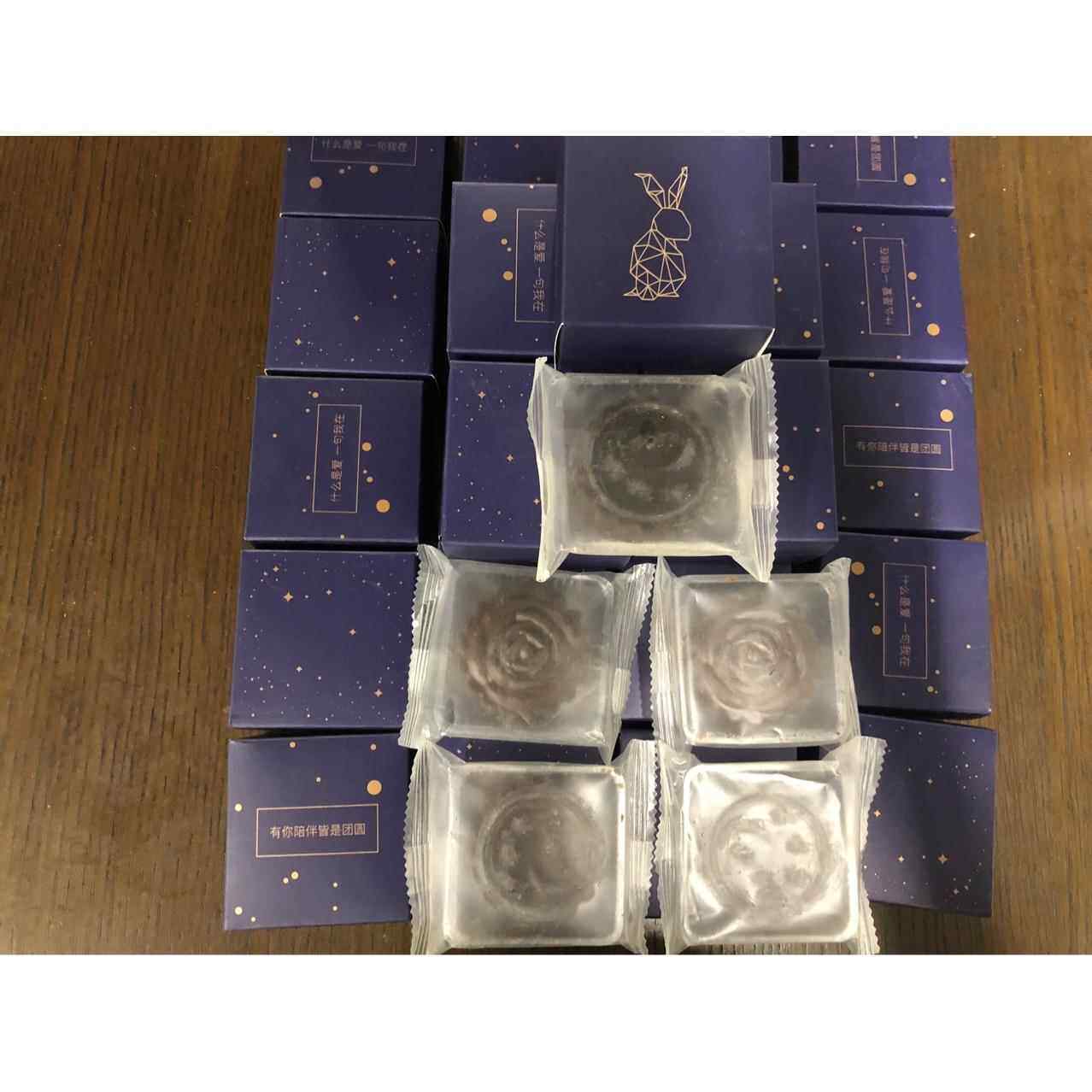厂家直供全自动立式装盒机食品装盒机 巧克力装盒机自动装盒机